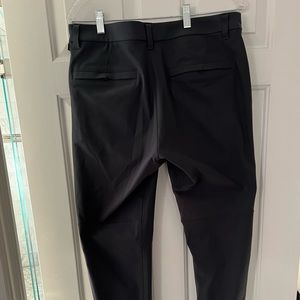 Lululemon Commission Pant, 32”/30”, Slim Fit, Obsidian
